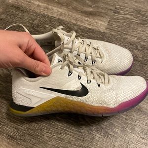 Used women’s metcons size 8.5
